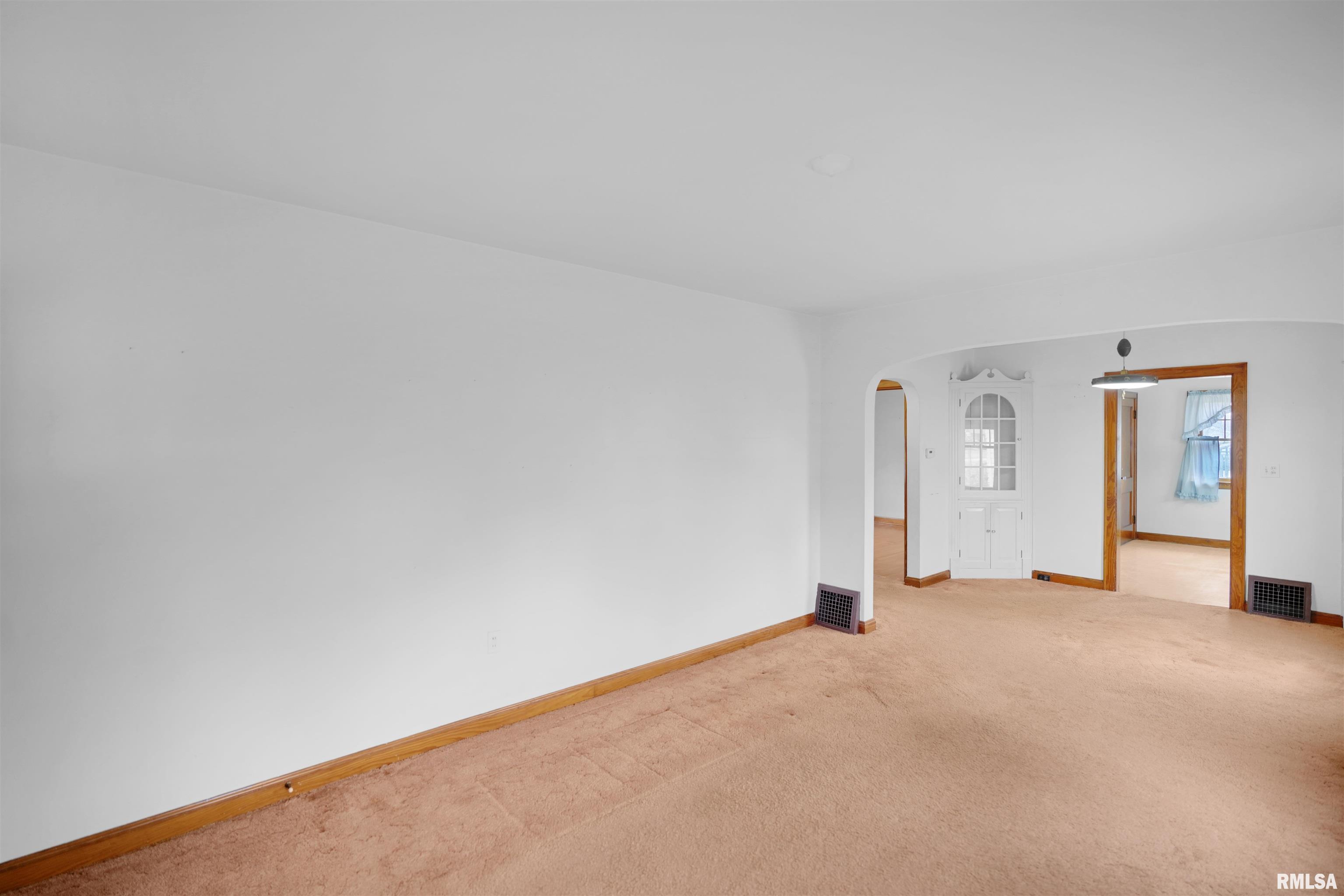 716 West Walnut Street Chillicothe, IL 61523 - Photo 6 of 40