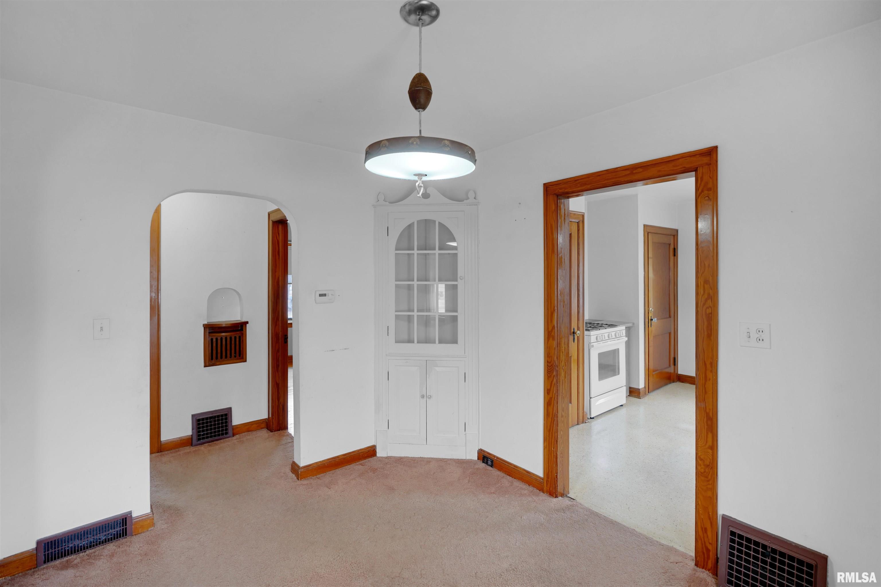 716 West Walnut Street Chillicothe, IL 61523 - Photo 7 of 40