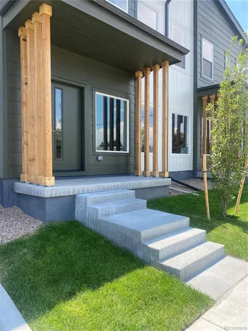 $2,500 | 3718 West 1st Avenue, Denver, CO 80219