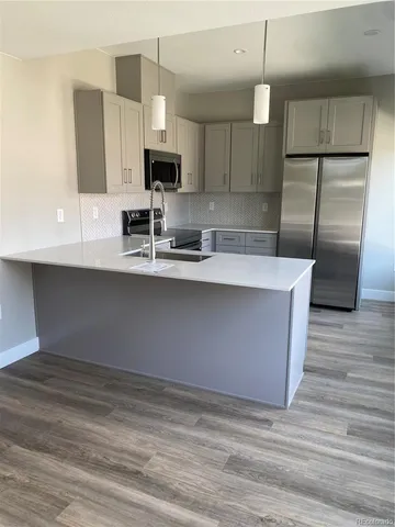 $2,500 | 3718 West 1st Avenue, Denver, CO 80219