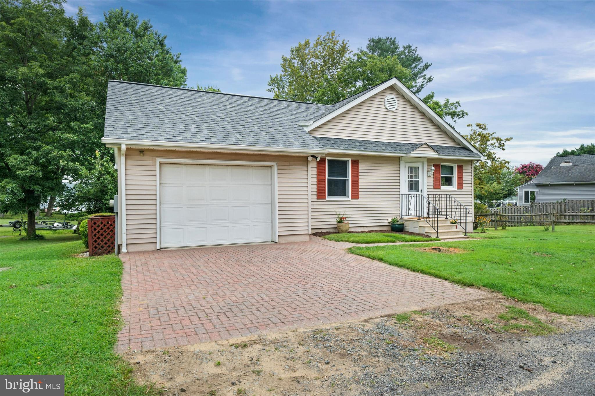 1 Ferry Point Lane Earleville, MD 21919 - Photo 38 of 46 PRIVATE DRIVEWAY