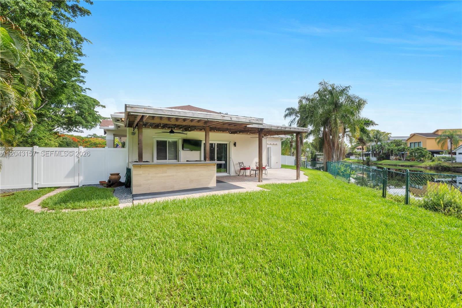 720 Old Nob Hill Road Plantation, FL 33324 - Photo 28 of 38