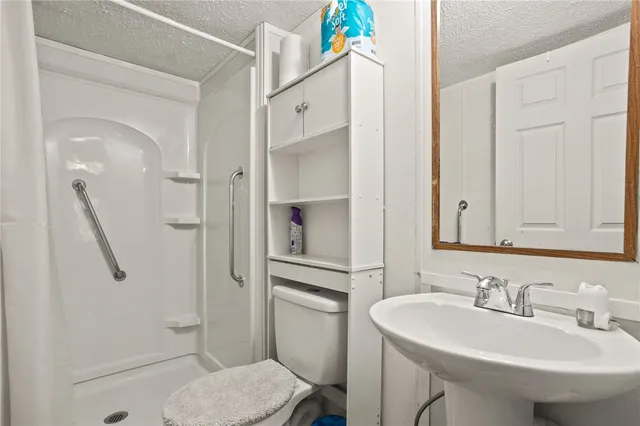 $125,000 | 116 Beach Drive, Ninety Six, SC 29666