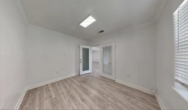 $2,500 | 9023 Dunlap Street, Houston, TX 77074