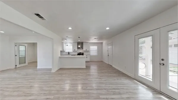 $2,500 | 9023 Dunlap Street, Houston, TX 77074