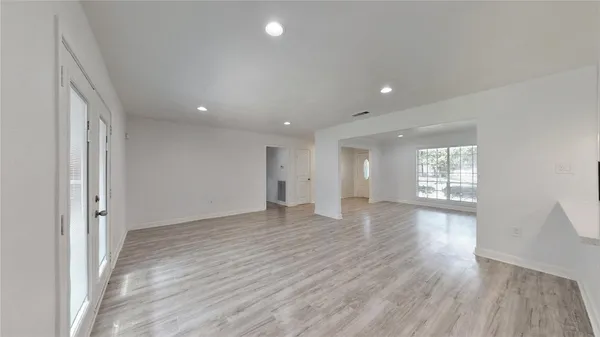 $2,500 | 9023 Dunlap Street, Houston, TX 77074