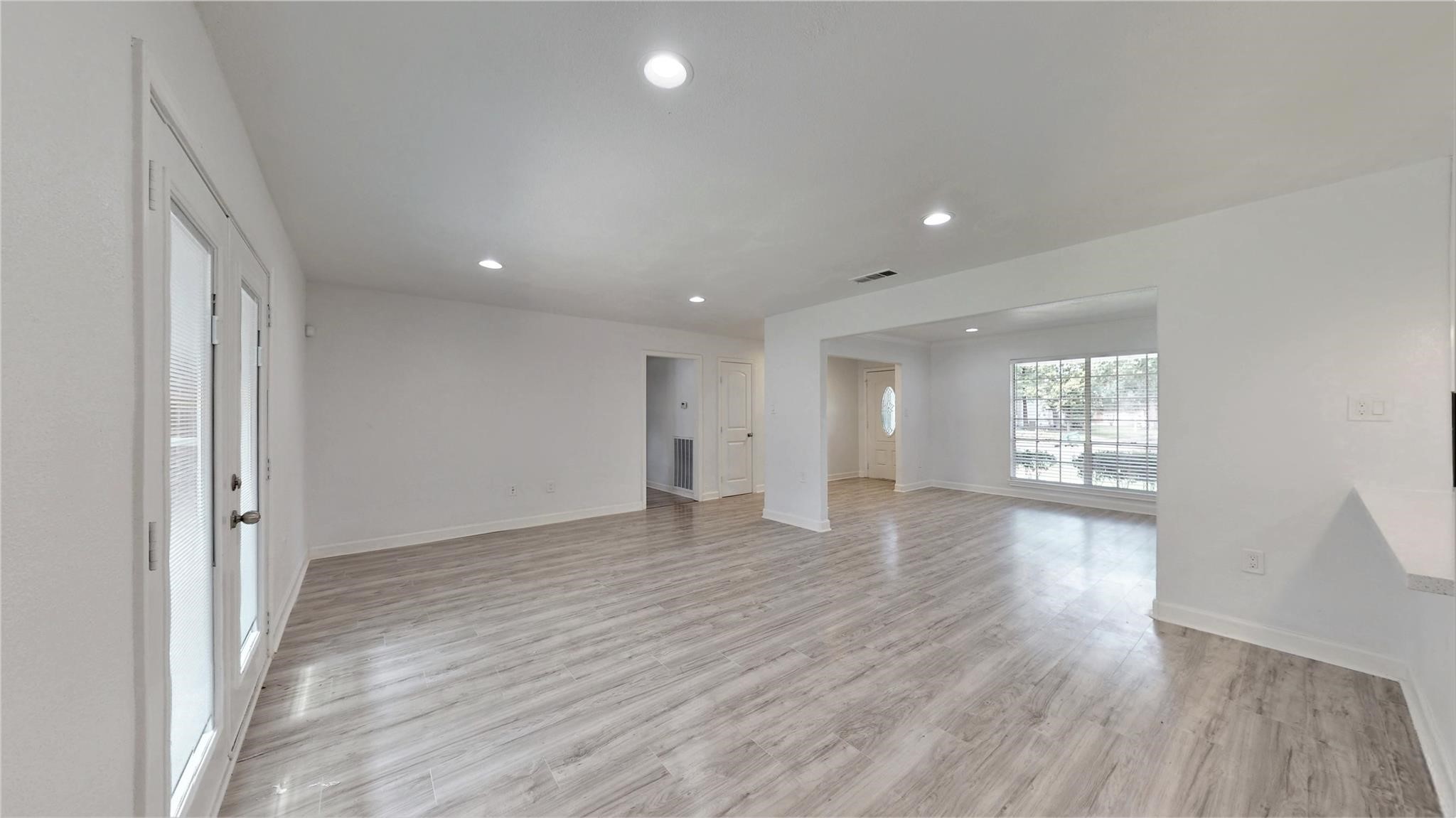 9023 Dunlap Street Houston, TX 77074 - Photo 15 of 22