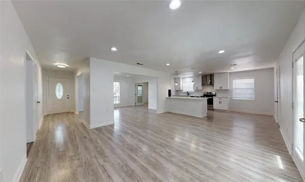 $2,500 | 9023 Dunlap Street, Houston, TX 77074