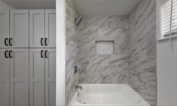 $2,500 | 9023 Dunlap Street, Houston, TX 77074