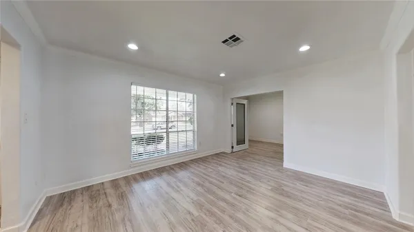 $2,500 | 9023 Dunlap Street, Houston, TX 77074