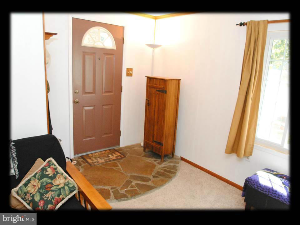 210 North Branch Road Baltimore, MD 21222 - Photo 12 of 30 FOYER W/CUSTOM STONE ENTRANCE AREA