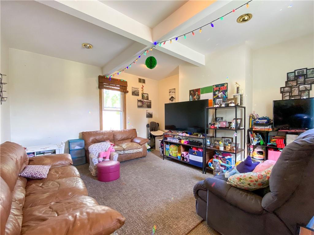 612 Lincoln Street Rochester, PA 15074 - Photo 3 of 18