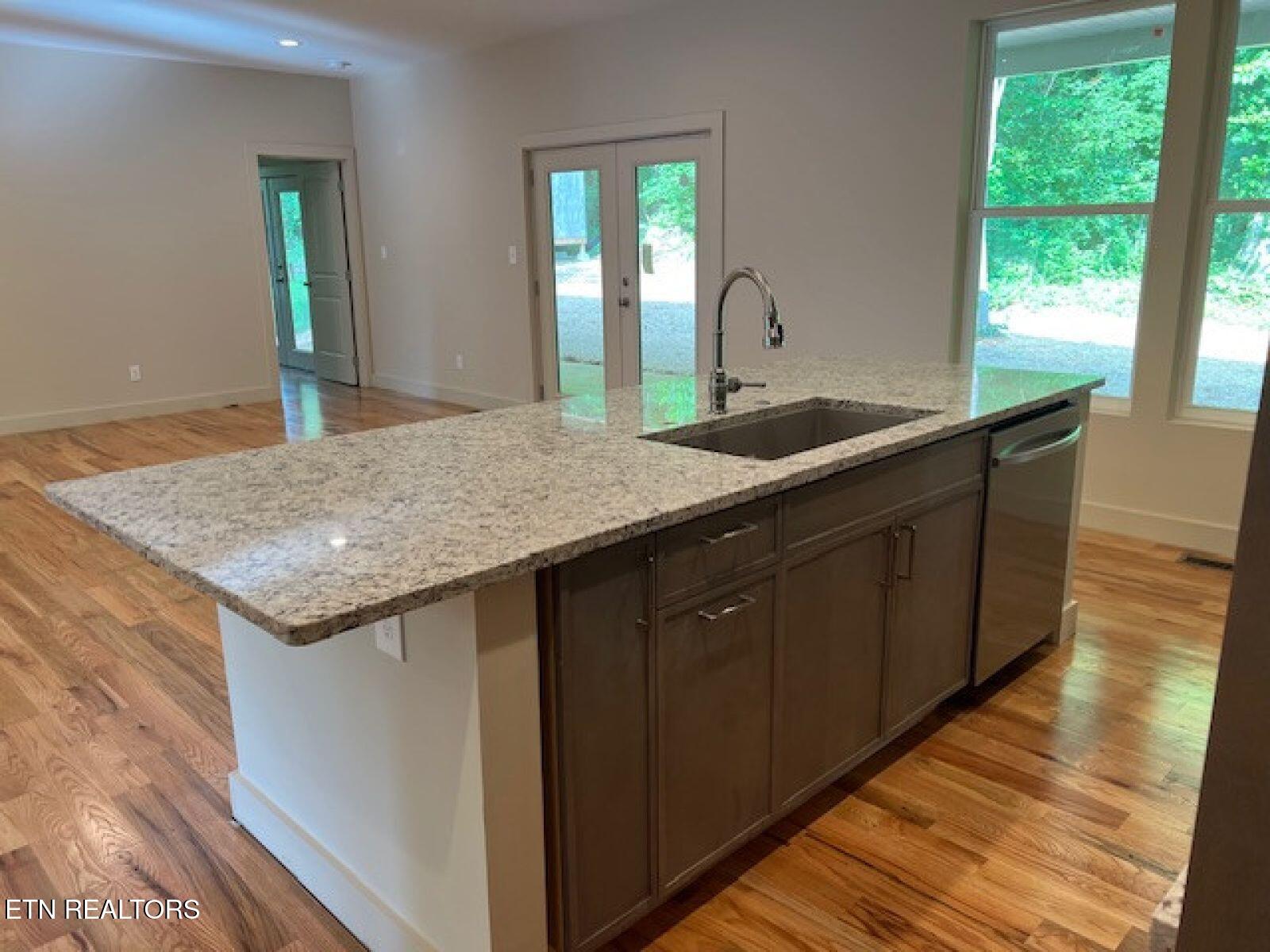 110 Stone Road Knoxville, TN 37920 - Photo 7 of 30 7