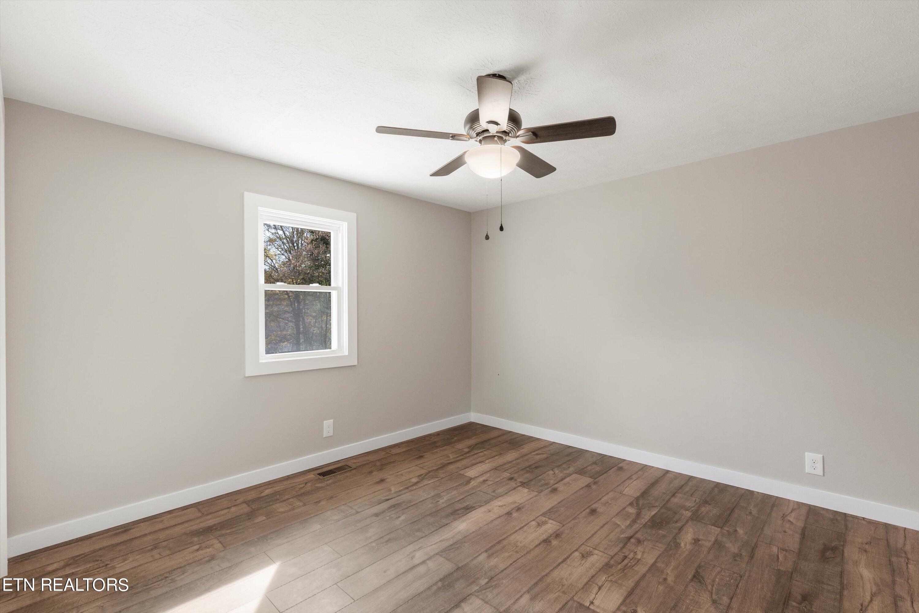 513 Foust Carney Road Powell, TN 37849 - Photo 23 of 28 26-513FoustCarneyRd15