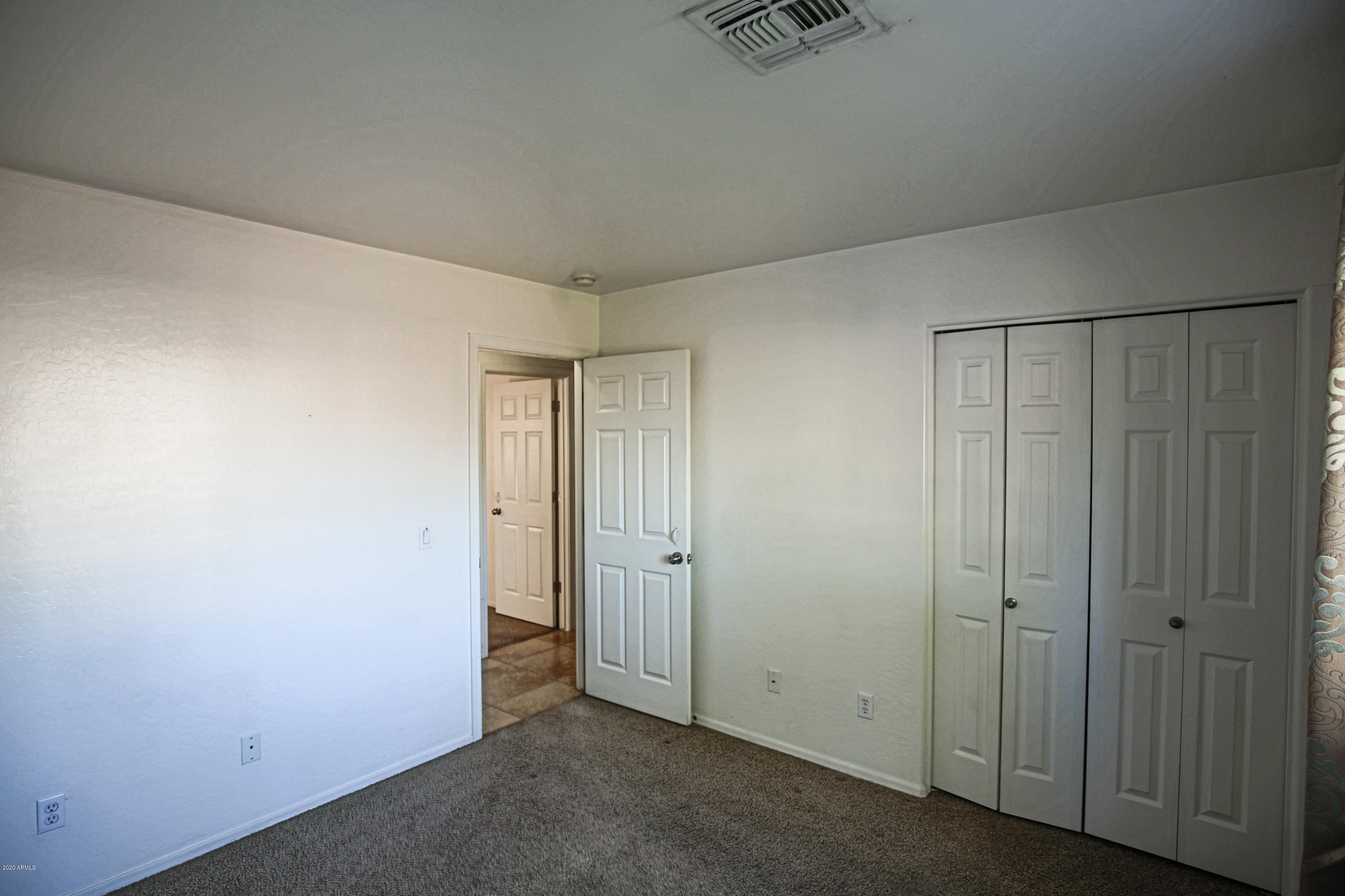 1747 West Pecan Road Phoenix, AZ 85041 - Photo 13 of 18 1747 W Pecan Rd Phoenix AZ 85041 X-19