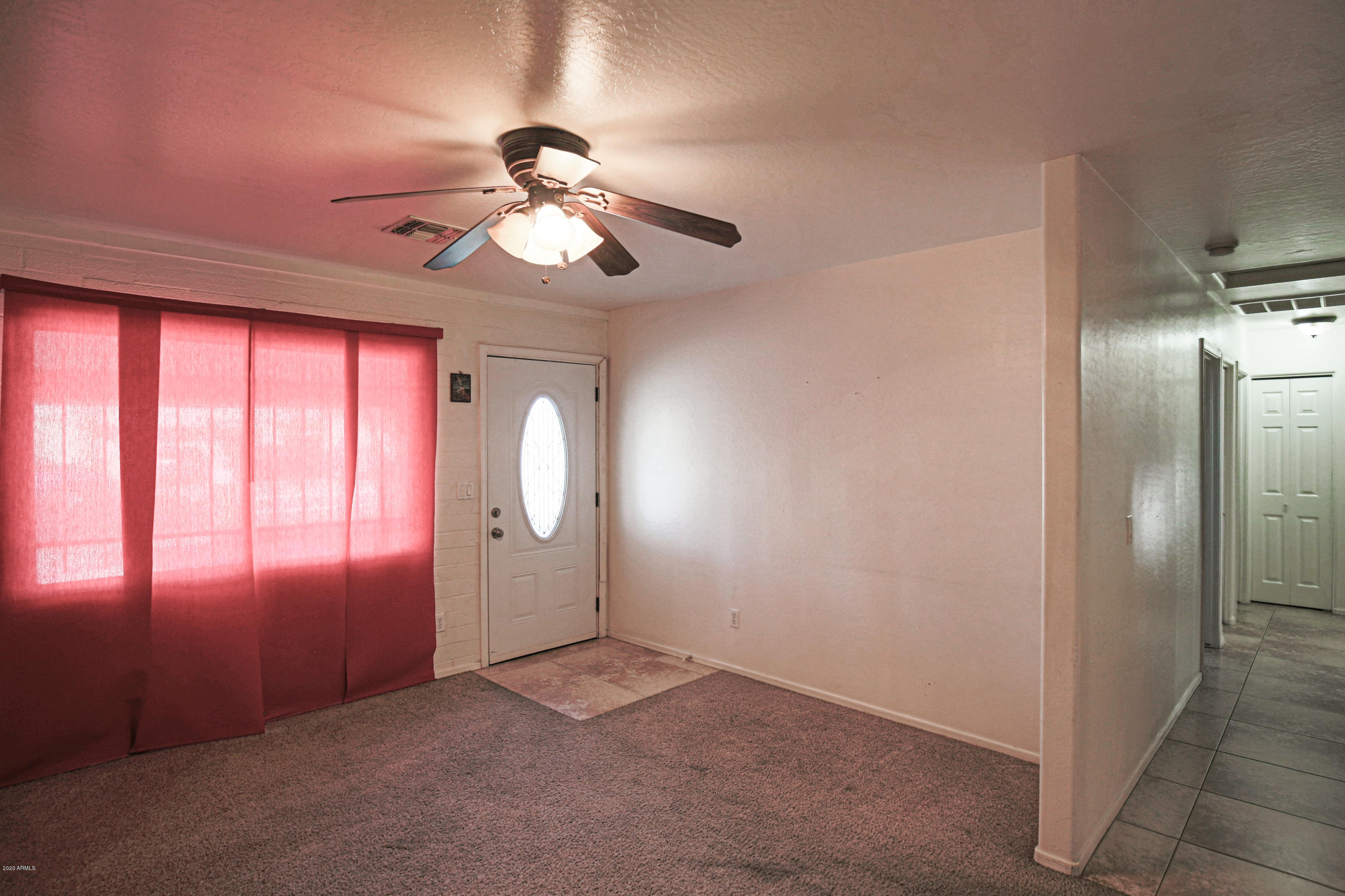 1747 West Pecan Road Phoenix, AZ 85041 - Photo 4 of 18 1747 W Pecan Rd Phoenix AZ 85041 X-14