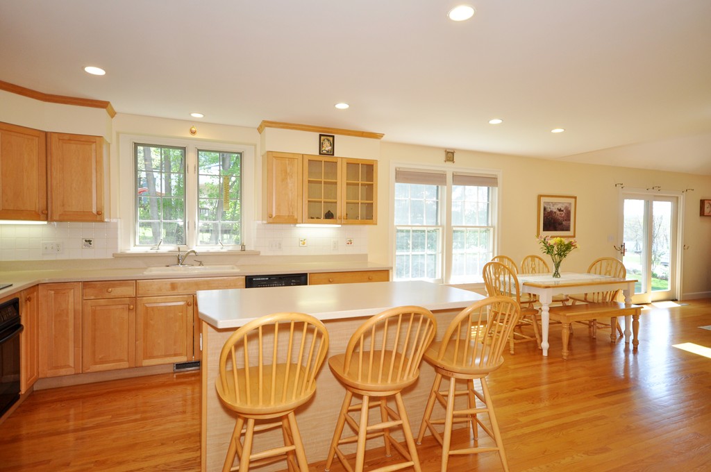 7 Haskell Street Lexington, MA 02420 - Photo 12 of 30 Gallery Image 12