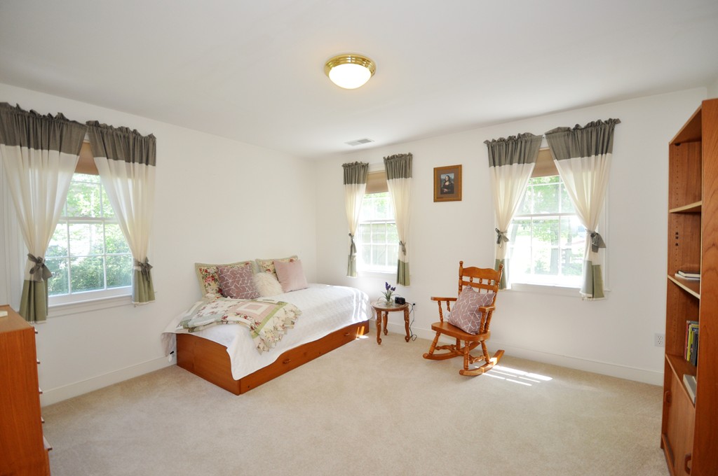 7 Haskell Street Lexington, MA 02420 - Photo 20 of 30 Gallery Image 20