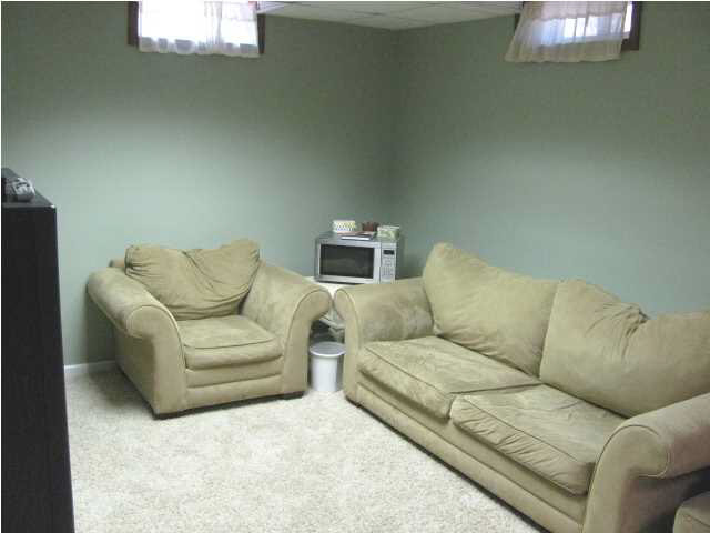 4801 Skunks Run Road Mount Vernon, IN 47620 - Photo 14 of 23 Gallery Image 14