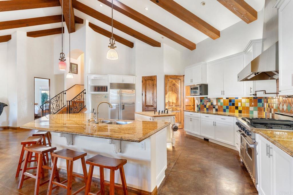 9746 Megan Escondido, CA 92026 - Photo 16 of 65