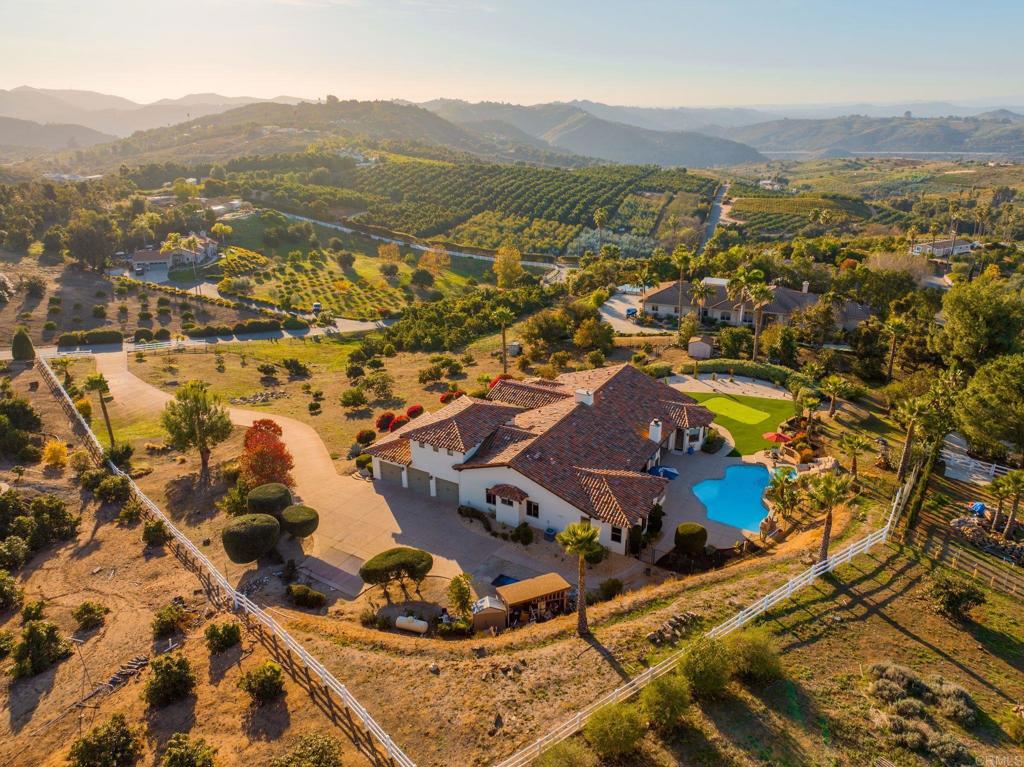 9746 Megan Escondido, CA 92026 - Photo 55 of 65 a view of city and mountain