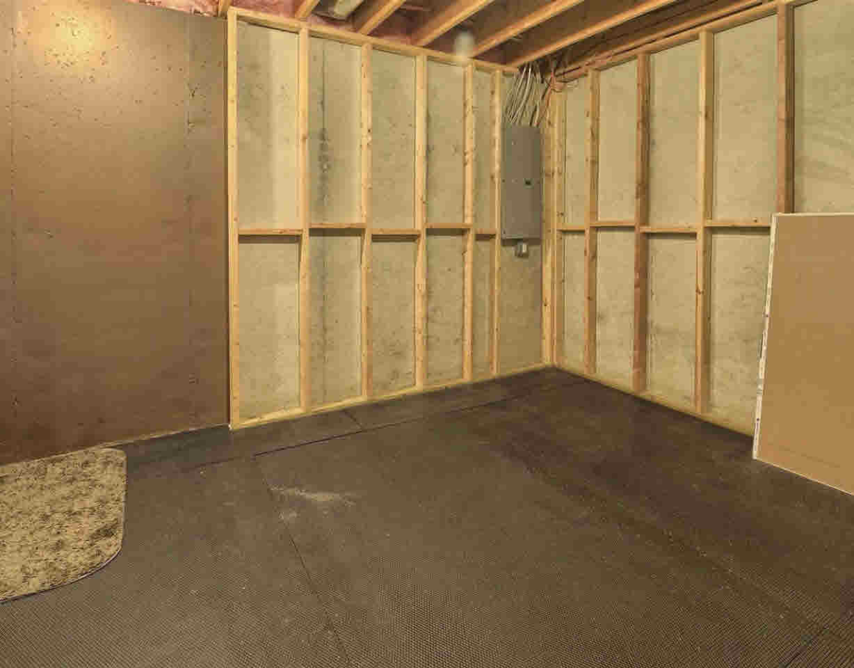 2185 North Summers Road Imlay City, MI 48444 - Photo 42 of 43 21320633-41.JPG