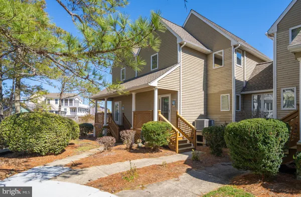 $2,300 | 539 Hudson Avenue, Unit B, Bethany Beach, DE 19930