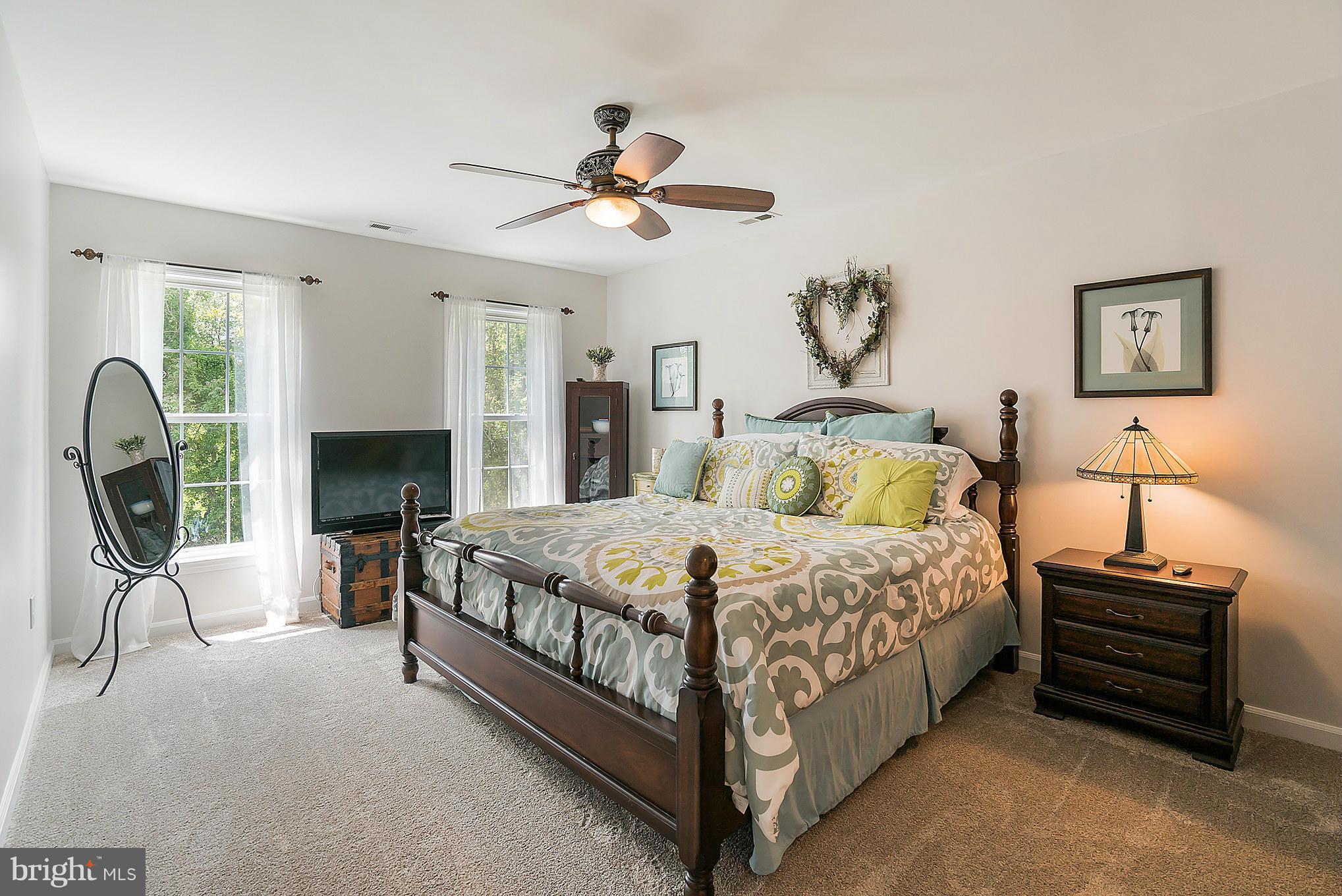 12888 Sagle Road Purcellville, VA 20132 - Photo 14 of 30 Master bedroom is spacious w/ 2 walk-in closets!