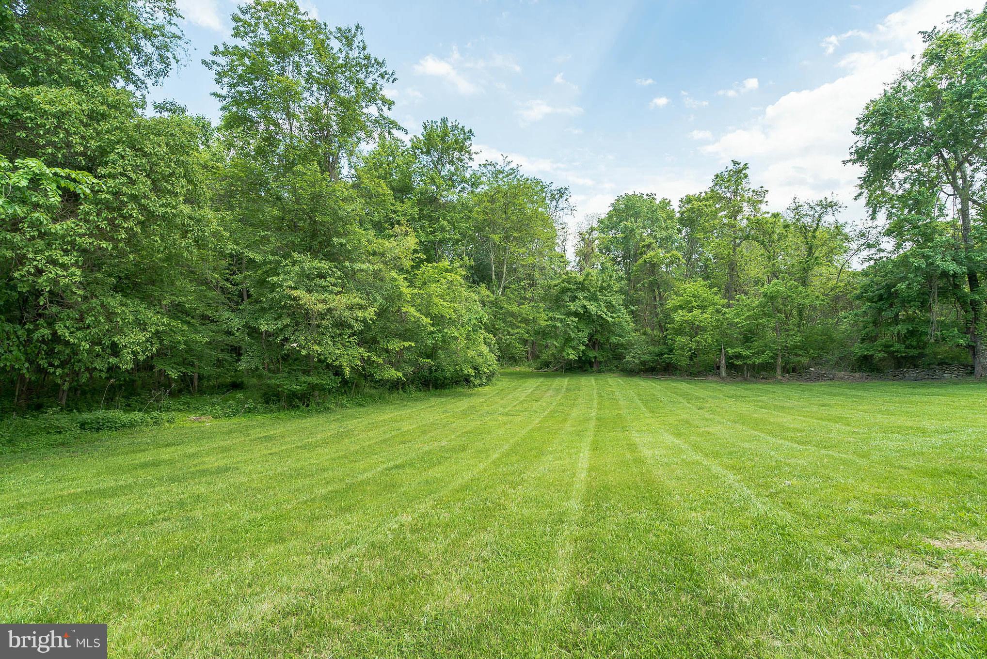 12888 Sagle Road Purcellville, VA 20132 - Photo 28 of 30 Over 3 acres of incredible beauty - wooded & open!