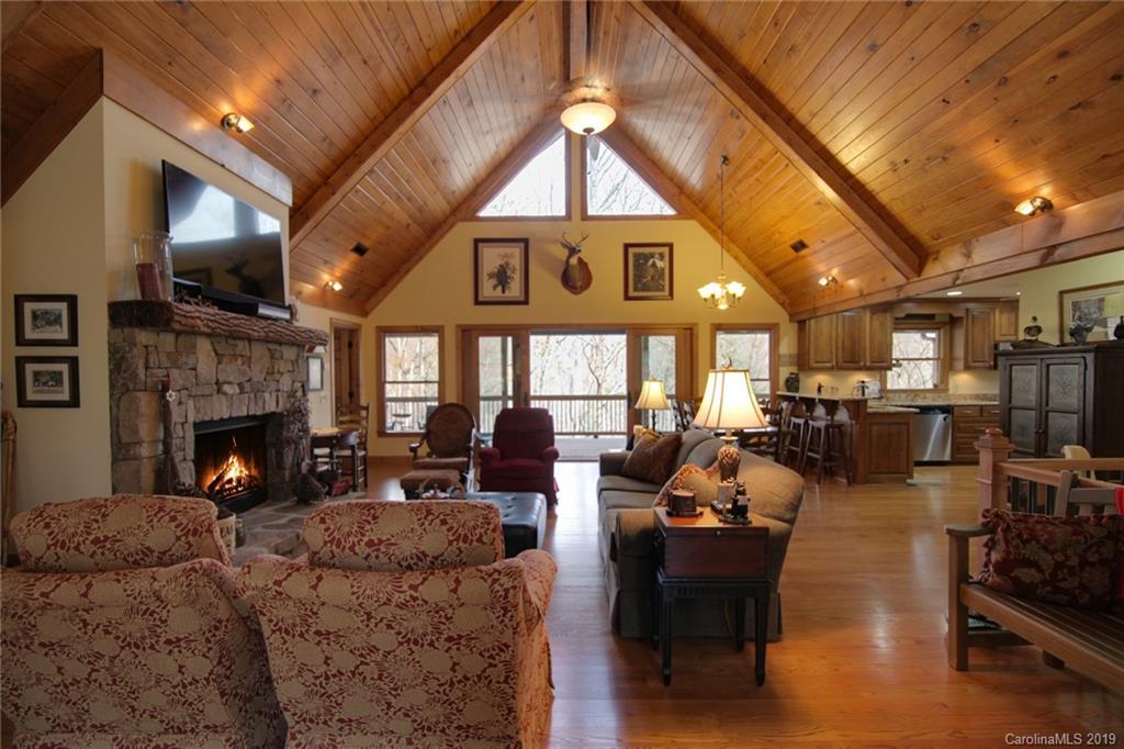 138 Cardinal Road Lake Lure, NC 28746 - Photo 4 of 40 Gallery Image 4