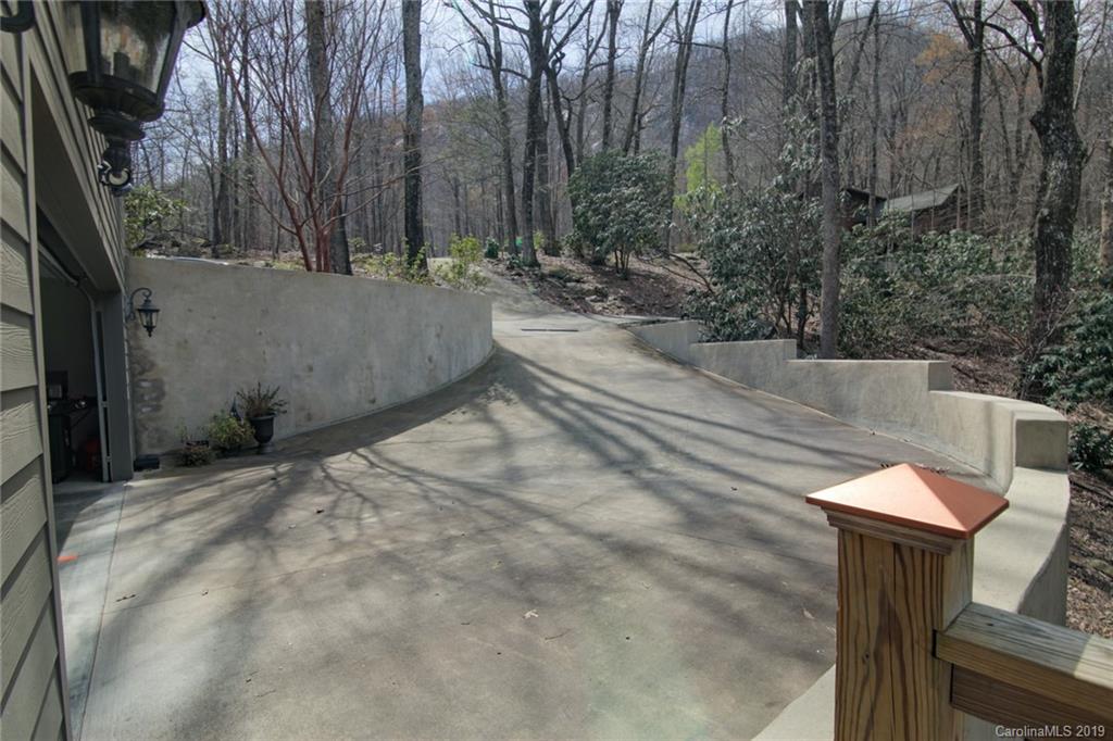 138 Cardinal Road Lake Lure, NC 28746 - Photo 38 of 40 Gallery Image 38
