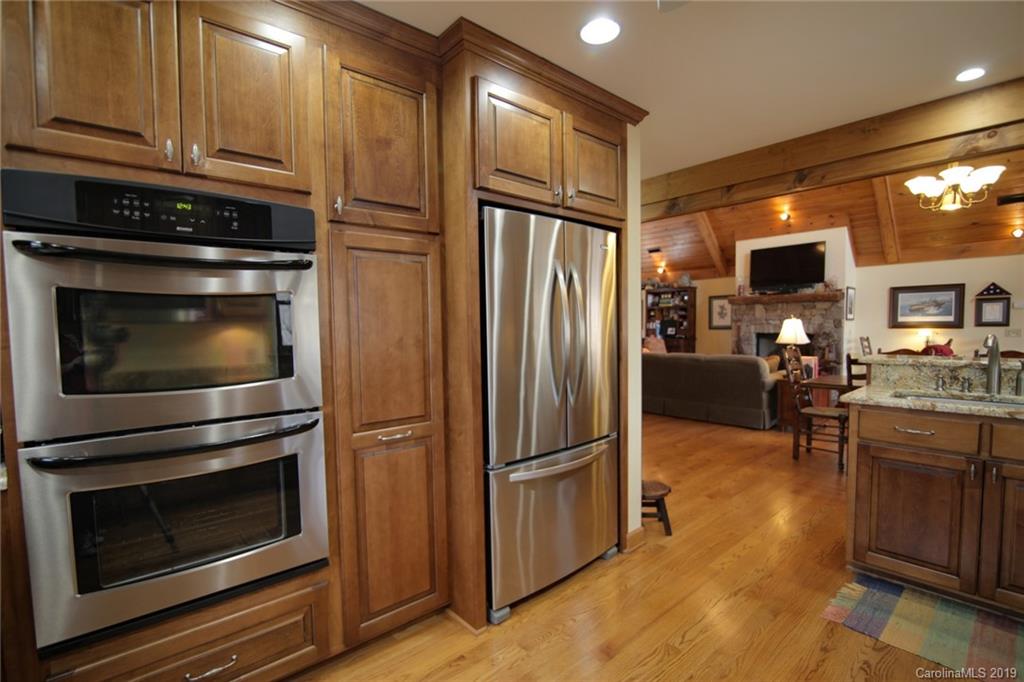 138 Cardinal Road Lake Lure, NC 28746 - Photo 10 of 40 Gallery Image 10