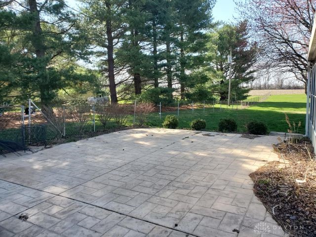 2425 Willow Road Springfield, OH 45502 - Photo 19 of 22