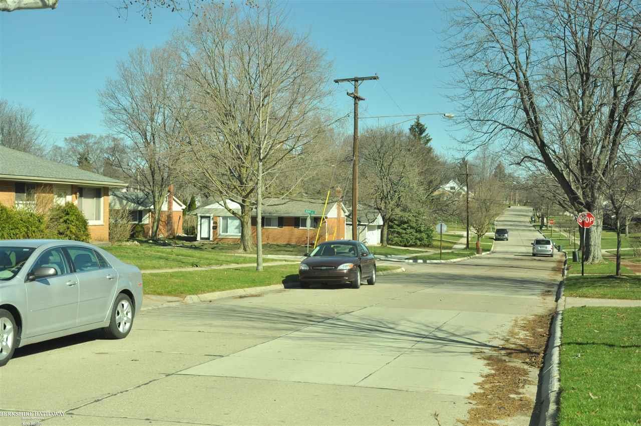 523 Miller Avenue Rochester, MI 48307 - Photo 27 of 28