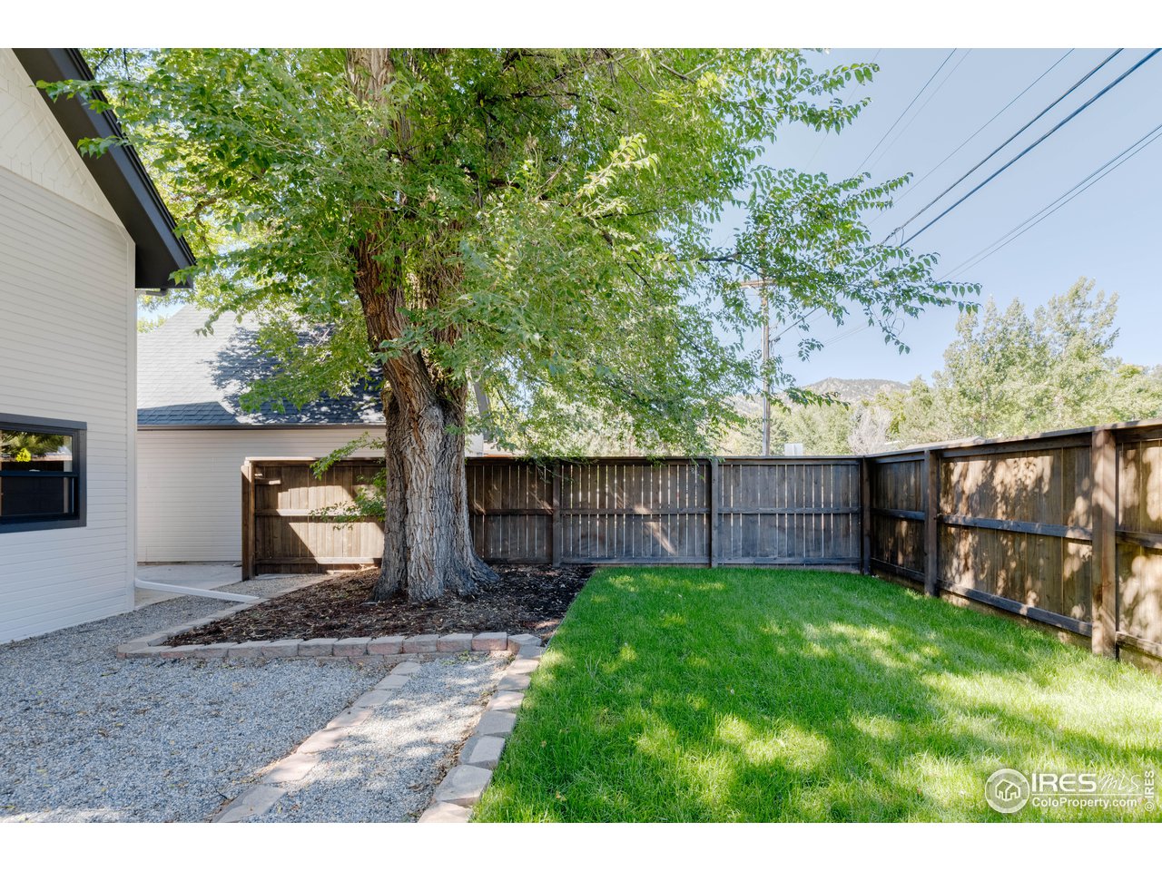 2795 14th Street Boulder, CO 80304 - Photo 29 of 31 Side Yard