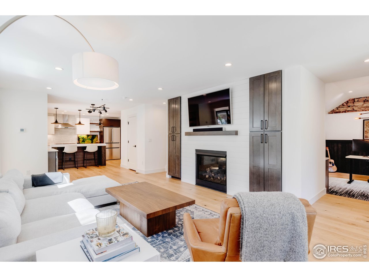 2795 14th Street Boulder, CO 80304 - Photo 3 of 31 Living Room