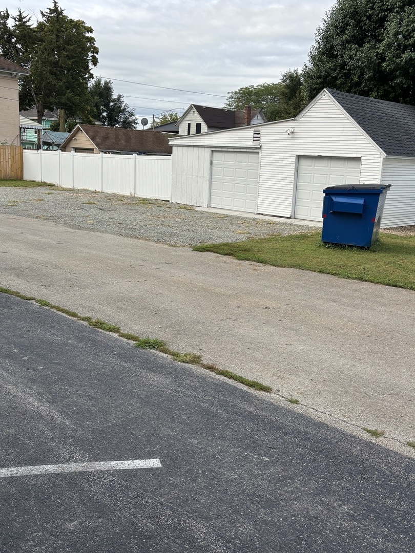 704 Locust Street Sterling, IL 61081 - Photo 15 of 15
