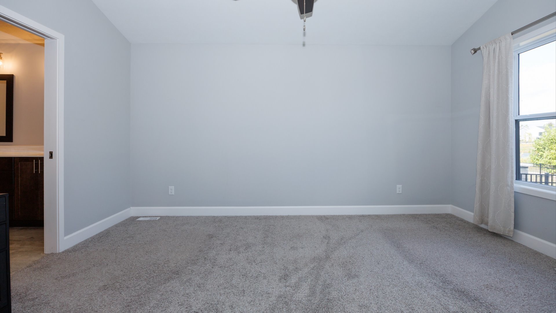 1104 Hershey Road Normal, IL 61761 - Photo 15 of 48 an empty room with a window