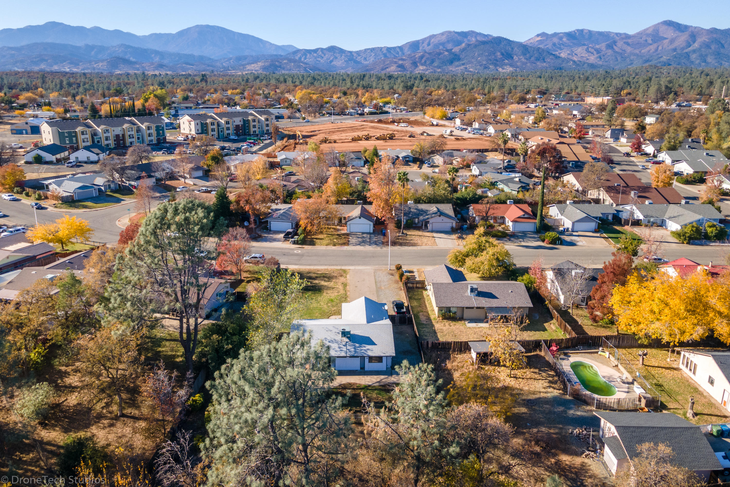 3645 Santa Rosa Way Redding, CA 96003 - Photo 46 of 48 a view of a city with mountains in the background