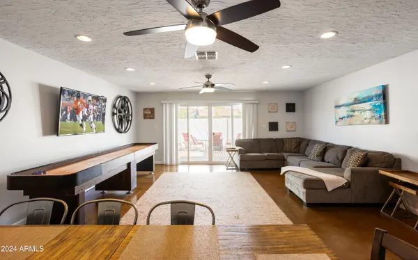 $3,250 | 7702 East Verde Lane, Scottsdale, AZ 85251