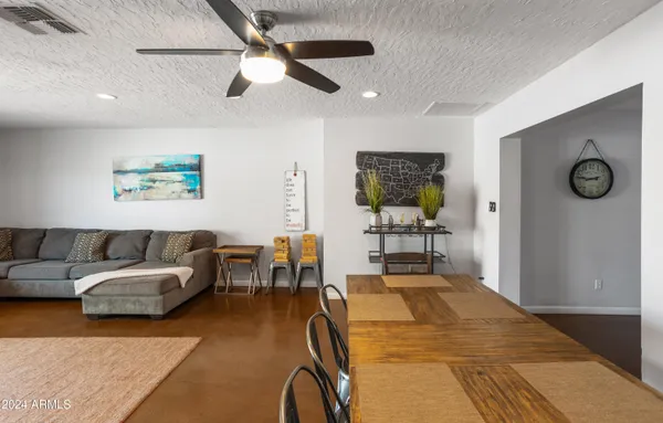 $3,250 | 7702 East Verde Lane, Scottsdale, AZ 85251