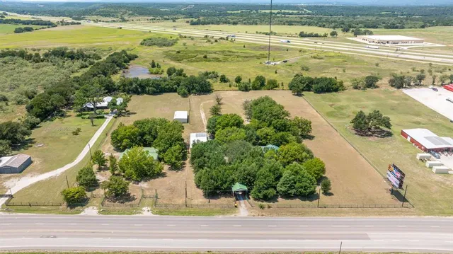$1,700,000 | 14330 Highway 281, Santo, TX 76472
