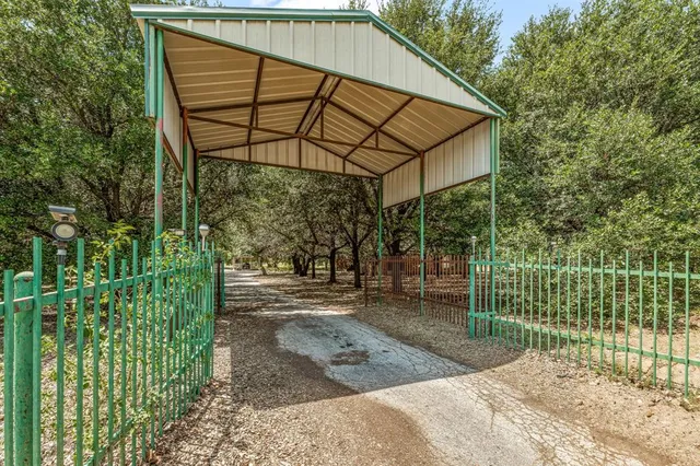 $1,700,000 | 14330 Highway 281, Santo, TX 76472