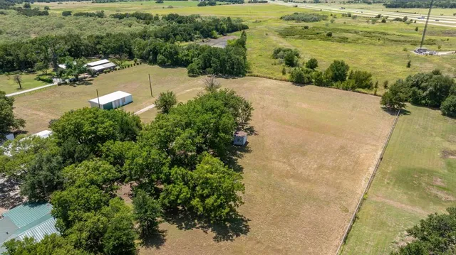 $1,700,000 | 14330 Highway 281, Santo, TX 76472