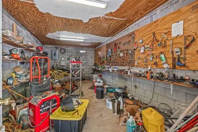 $1,700,000 | 14330 Highway 281, Santo, TX 76472