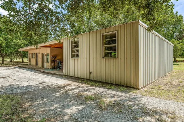 $1,700,000 | 14330 Highway 281, Santo, TX 76472