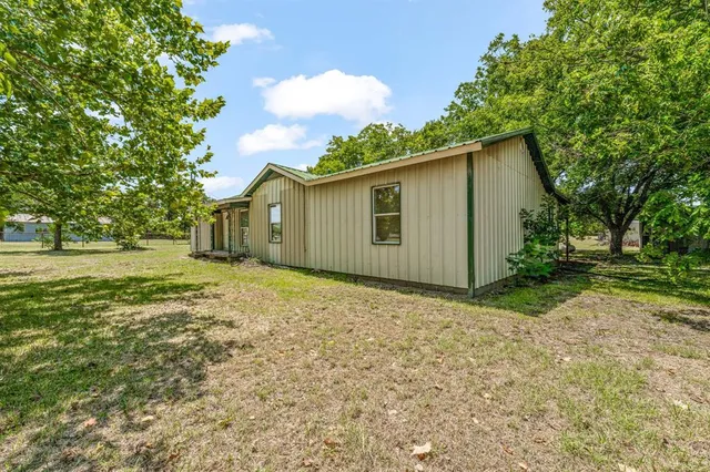 $1,700,000 | 14330 Highway 281, Santo, TX 76472