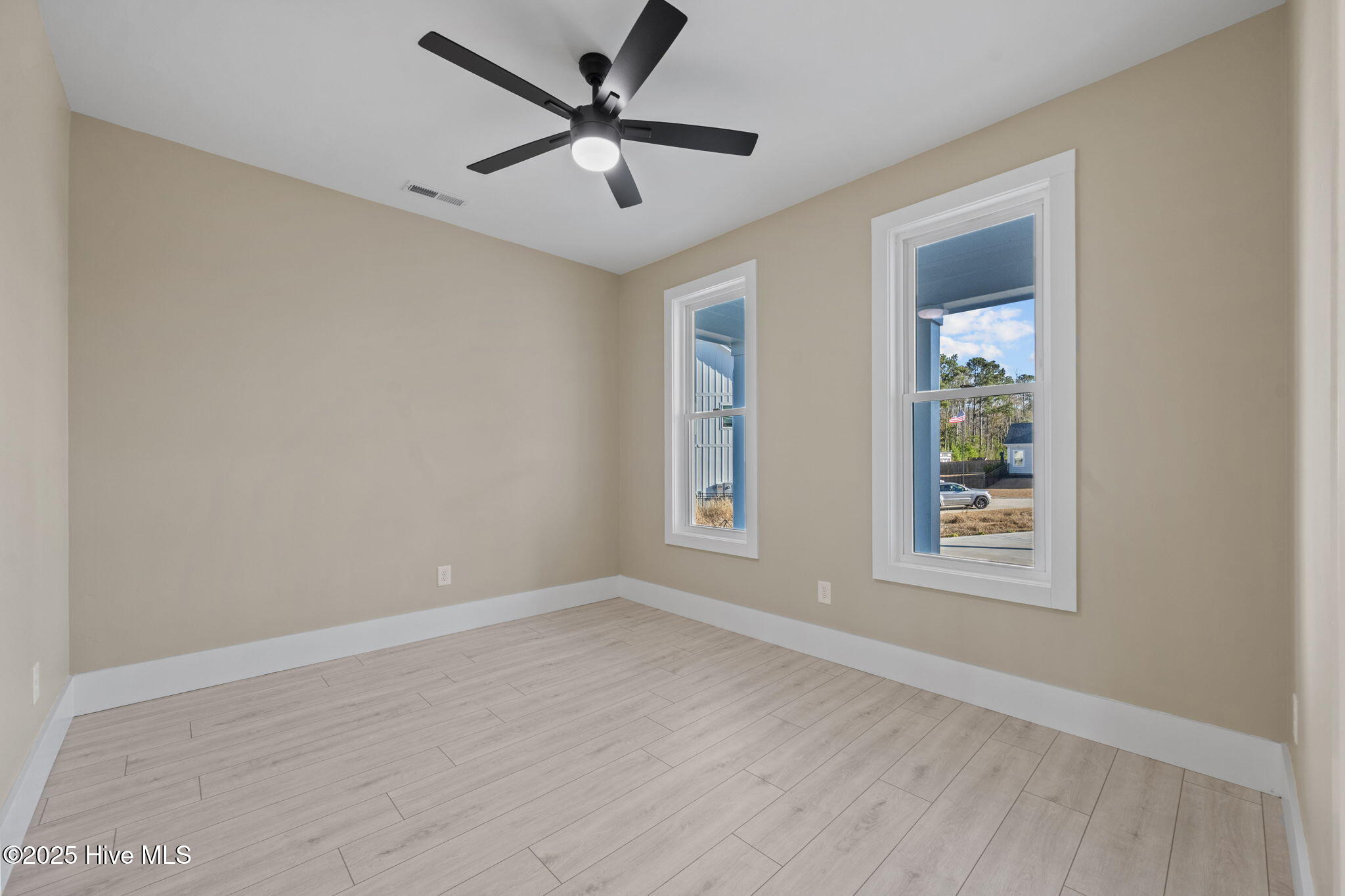 13 East Cannon Cove Hampstead, NC 28443 - Photo 11 of 81 40-web-or-mls-_RAD7461