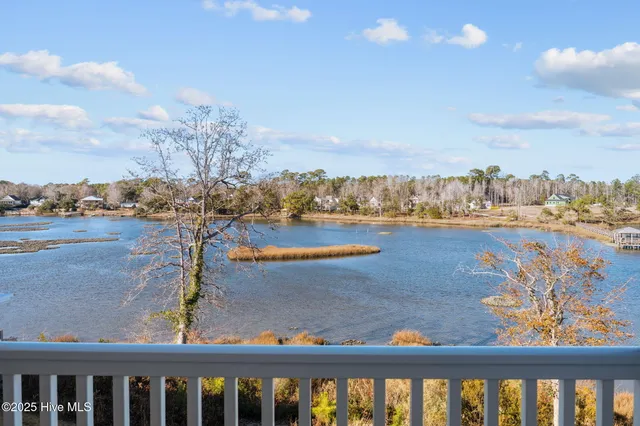 $1,499,000 | 13 East Cannon Cove, Hampstead, NC 28443