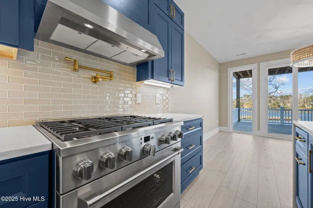 $1,499,000 | 13 East Cannon Cove, Hampstead, NC 28443